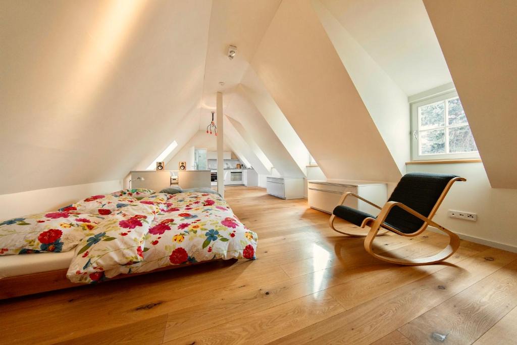 Bissersheim Apartment | Knipsers Halbstück