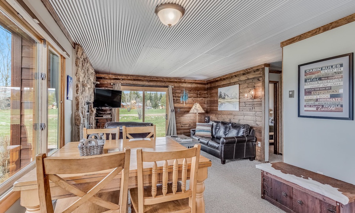 Clark Cabin | Knotty Pine- Mountain cabin with stunning views