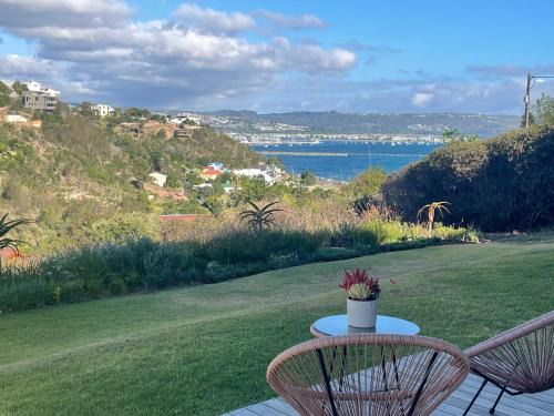 Knysna Apartment | Knysna Estate Lagoon - Garden Apartments- Secure Estate - off the grid