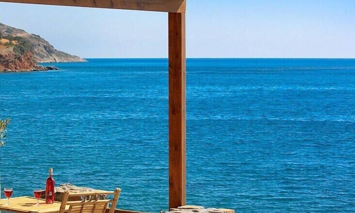 Plaka Cottage | KOLOKITHA: Spacy 1 Studio Plaka Beach Cottage