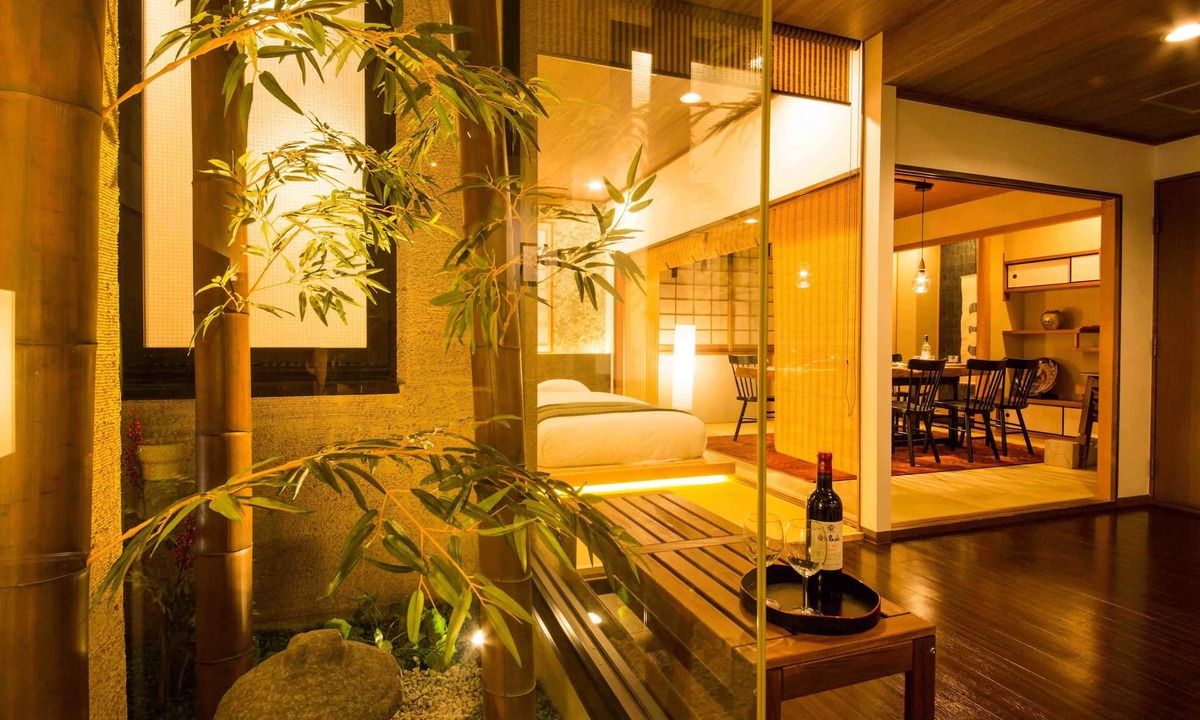 Dotonbori House | KONJAKUSO Osaka Dotonbori "YORIAI" Penthouse Stay