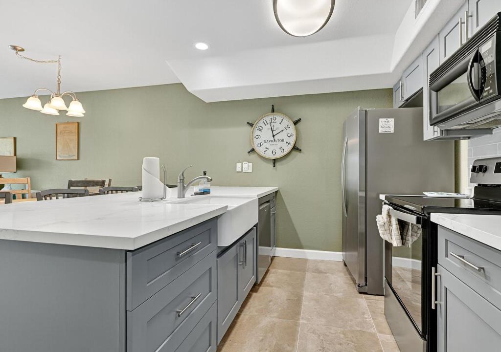 Rockport Apartment | Kontiki Bayfront 602