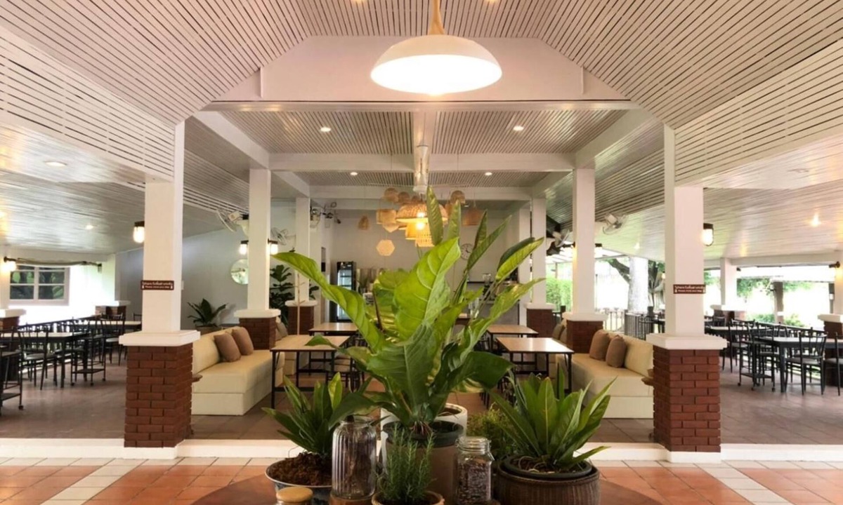 Chok Chai Hotel | Korat Resort Hotel