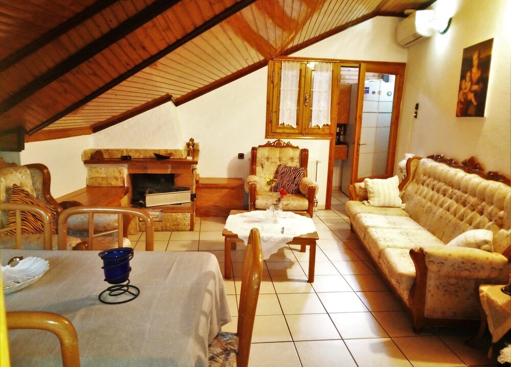 Kastraki Hotel | Kostis Hause