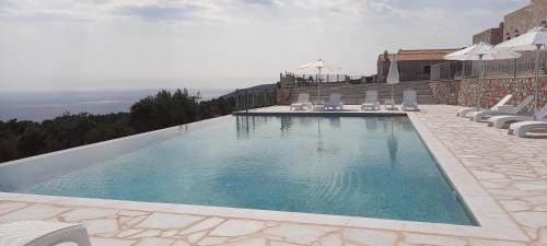 Omales Hotel | Koukouri Village