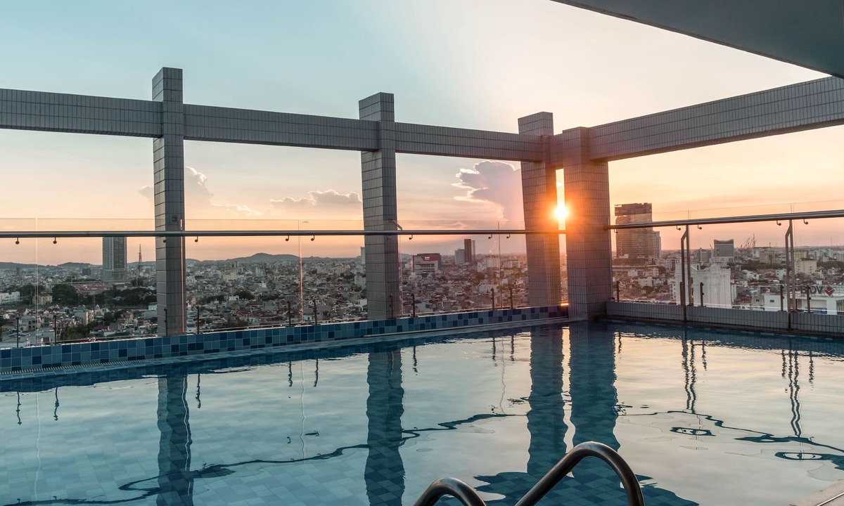 Ngo Quyen Hotel | Kovie Hotel