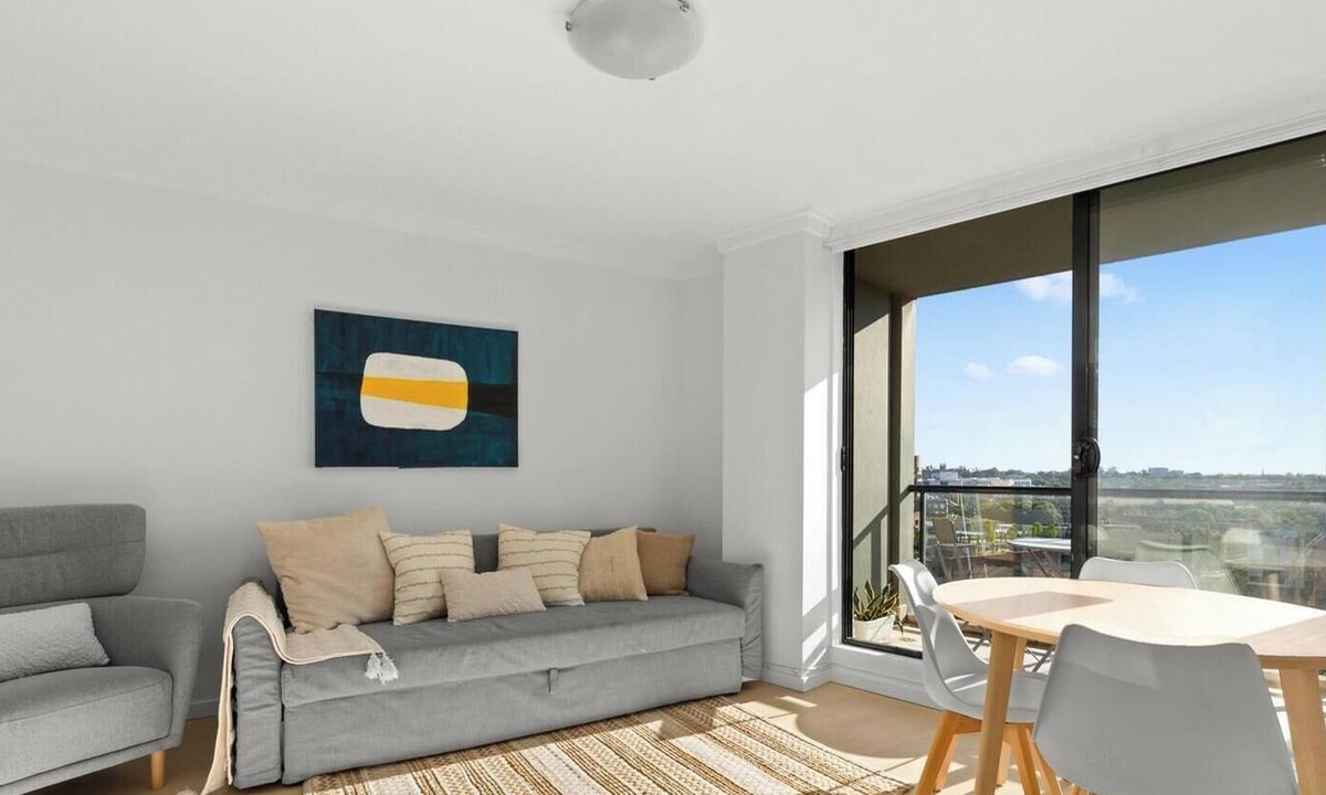 Haymarket Apartment | KozyGuru | Haymarket | Cozy 2-Bedroom Apartment