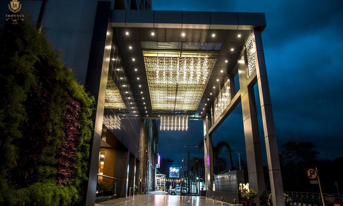 Kozhikode Hotel | Kpm Tripenta Hotel