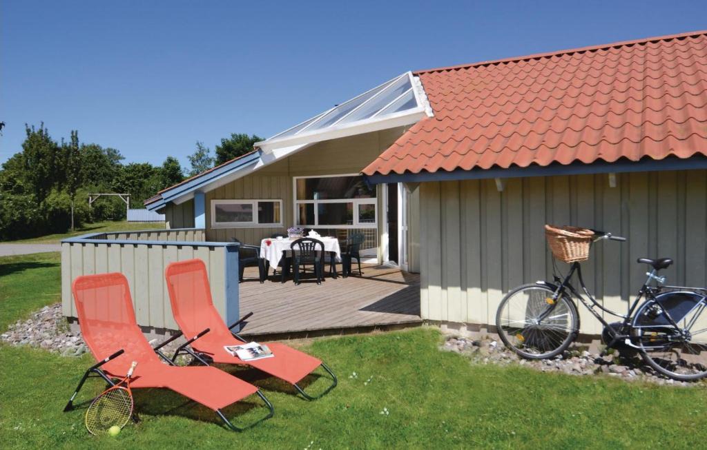 Gross Mohrdorf House | Kranich Ferienhäuser mit Innenpool