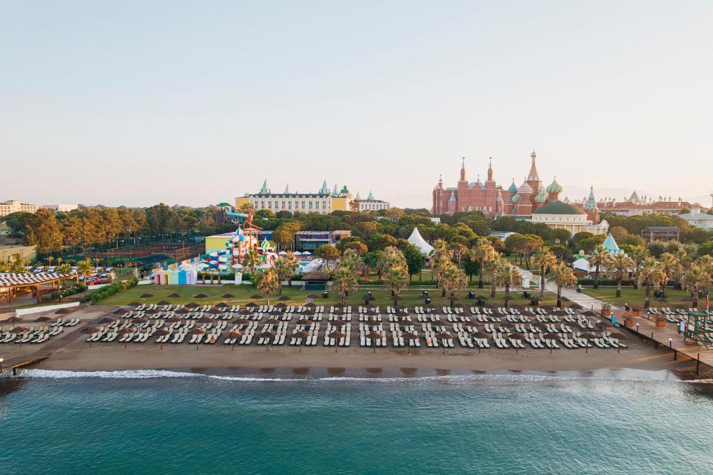 Kundu Resort | Kremlin Palace