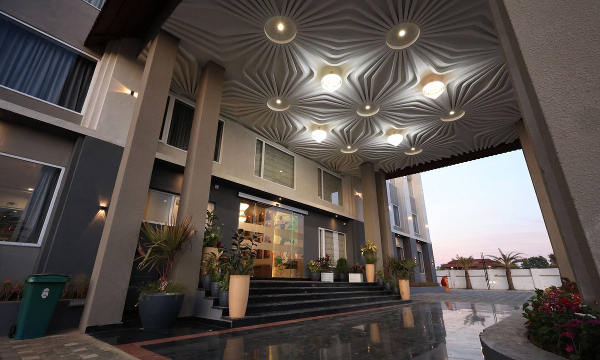 Village Hokra Hotel | Krishna Resort Pushkar