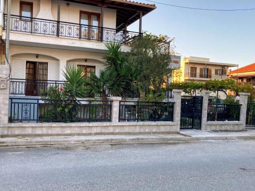 Ierissos House | Kristel