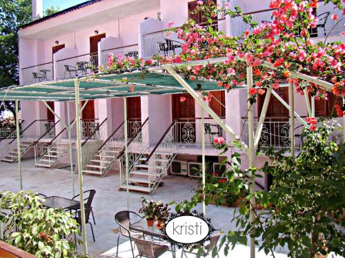 Poros Apartment | Kristi