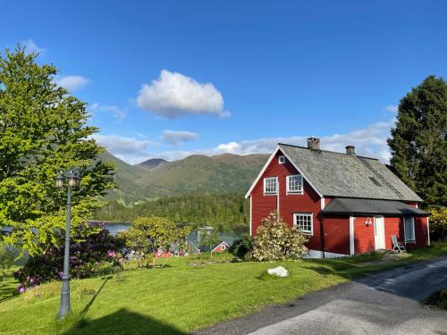 Aheim House | Krokenes