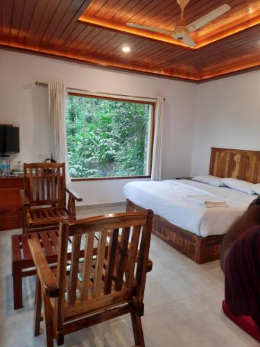 Kunchithanny House | Kurinjiyil farmstay munnar