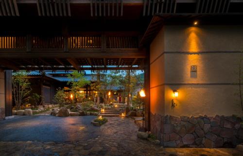 Shinshufudo Onsen Hotel | Kurotake