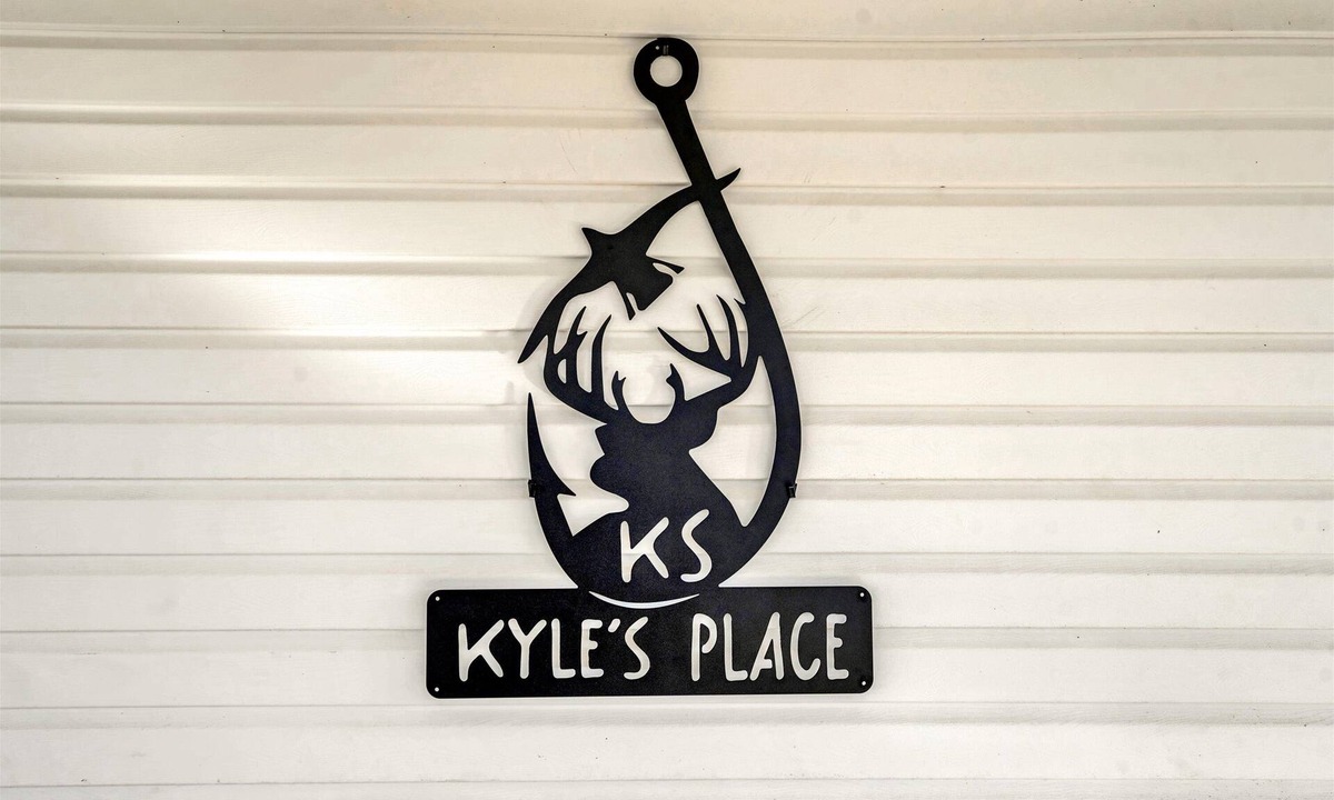 Penhook House | Kyle's Place is a relaxing retreat in close proximity to Smith Mountain Lake.