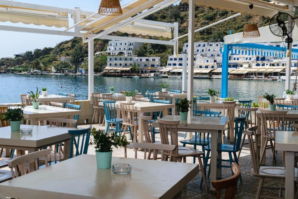 Loutro Hotel | Kyma