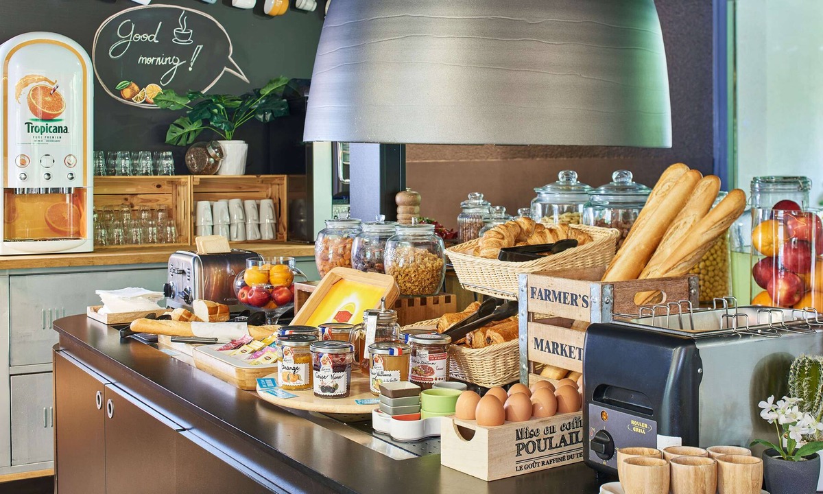 Gonesse Hotel | Kyriad Direct Le Bourget - Gonesse