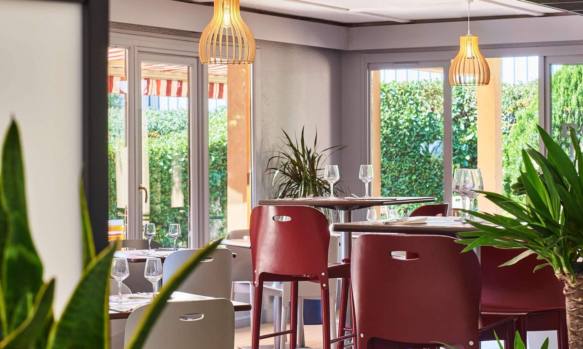 Poteries Hotel | Kyriad Direct Strasbourg Ouest - Zénith