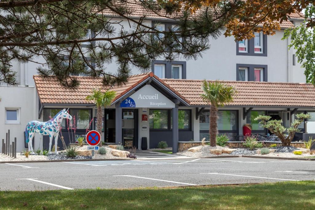 Souche Hotel | Kyriad Niort-Espace MendesFrance