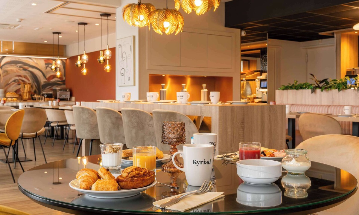 Vannes Hotel | Kyriad Prestige Vannes Centre - Palais Des Arts
