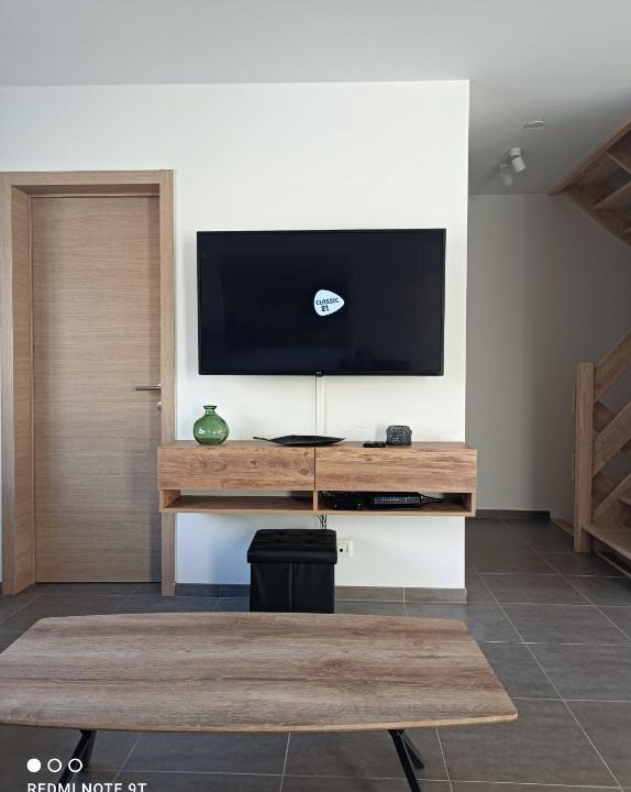 Eprave House | L 'Abry