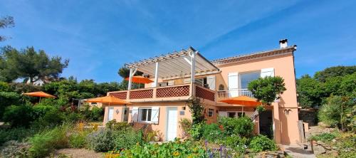 Ile du Levant Apartment | L'Alizé du Levant