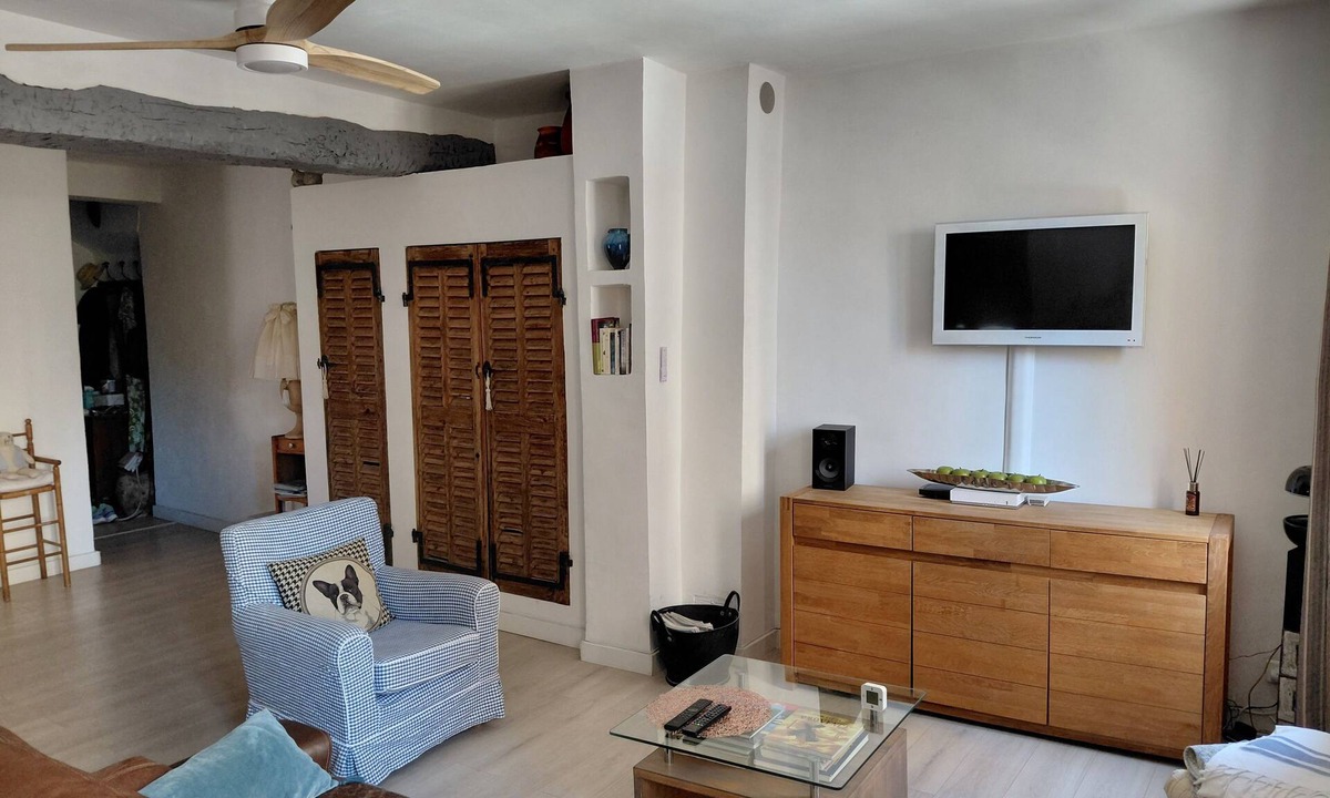Cotignac Apartment | L'Appart, charm and confort