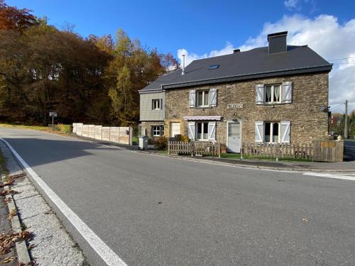 Cugnon Bed & Breakfast | L'Ardoise