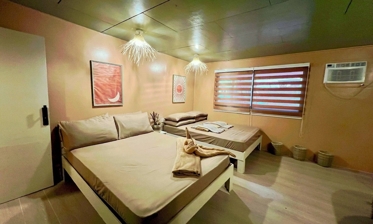 Coron Town Proper Cabin | L'casa