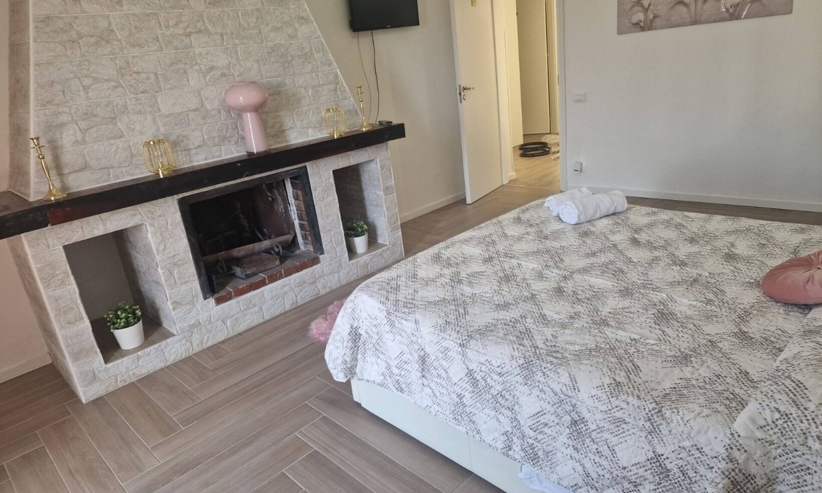 Corso dei Mille - Sant'Erasmo Apartment | L Enchantment Central apartment in the heart of the historic center of Palermo