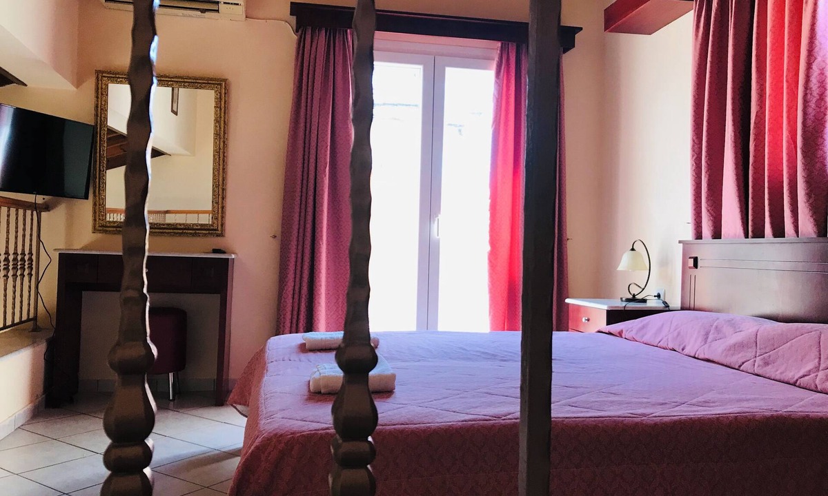 Roda Apartment | L'eremo Luxury Messonete