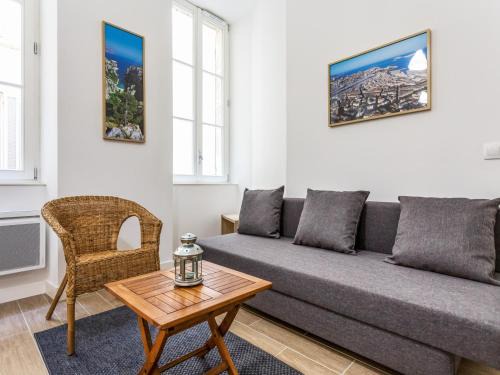 Les Grands Carmes Apartment | L'Escapade Marseillaise T2 Moderne avec Cuisine Équipée et à 5 min du Vieux-Port
