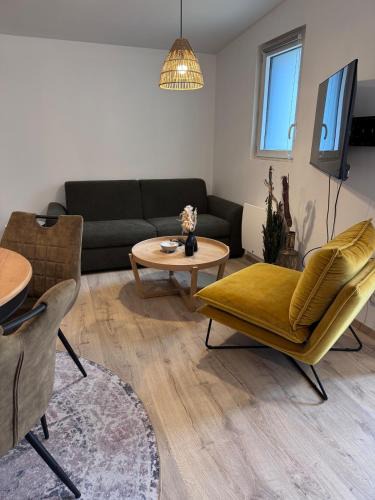 Tirepied Apartment | L escapade Normande 20 minutes from Mont Saint Michel