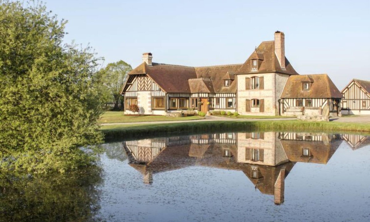 Corbon House | L´Etang by Interhome