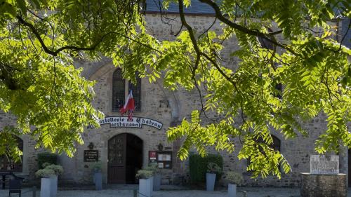 Bricquebec-en-Cotentin Hotel | L'Hostellerie du Château de Bricquebec