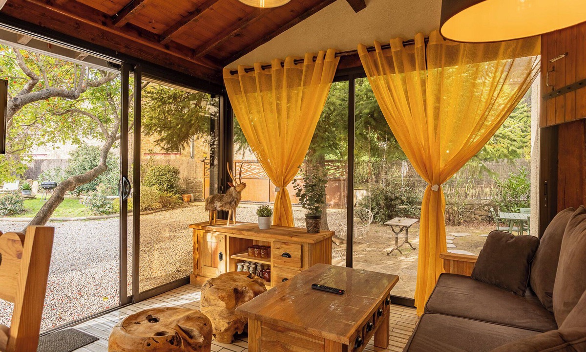 Mons Bed & Breakfast | L'Interlude