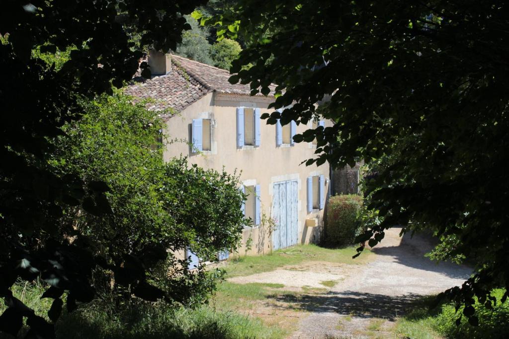 Saint-Thomas-de-Conac House | L'Ombrière