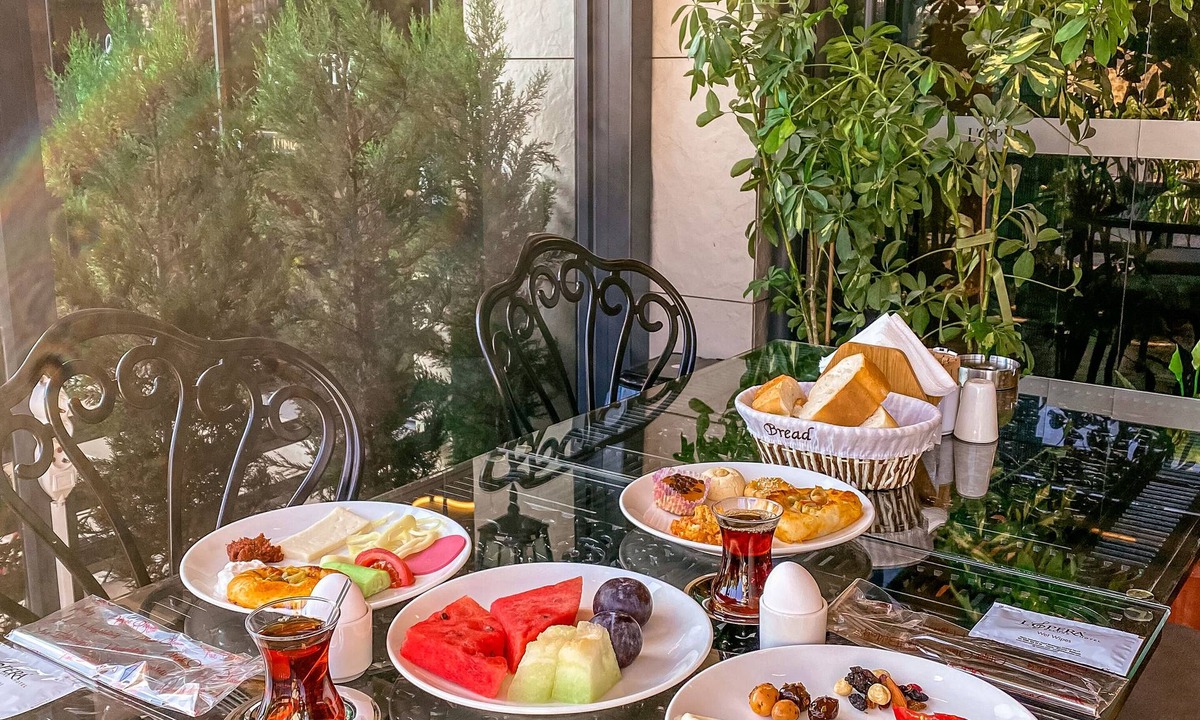 Akcay Hotel | L'opera Deluxe Hotel