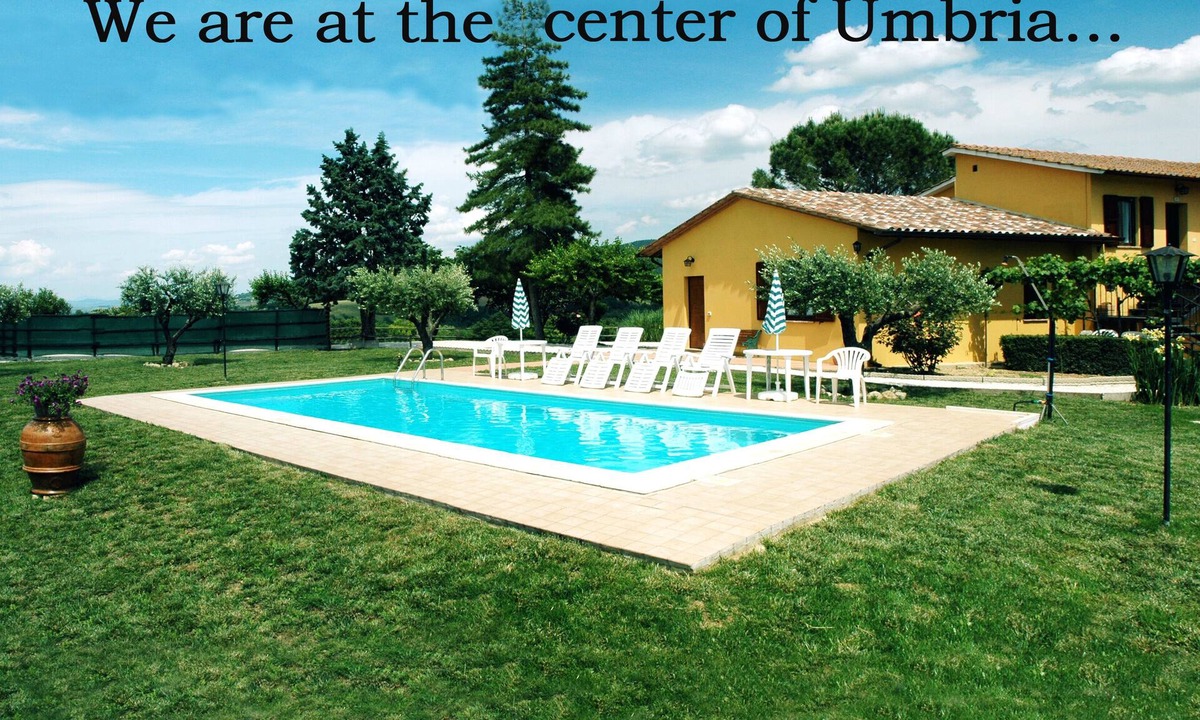 Deruta House | L'ORTO: apartment within farmhouse just 15 minutes far from Assisi.