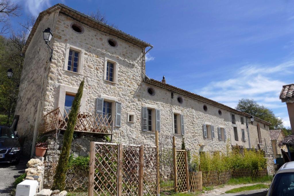 Comps-sur-Artuby Bed & Breakfast | L'Unicorne Bed & Yoga haut var
