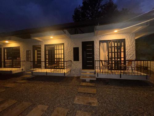 Mocoa House | La Aldea