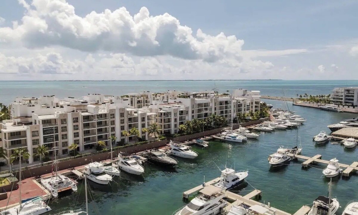 Playa Mujeres Condo | La Amada Residences. Best stay in a lovely place of Cancun, Playa Mujeres