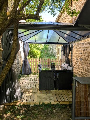 Vernay House | La Bégude D'Amalthée