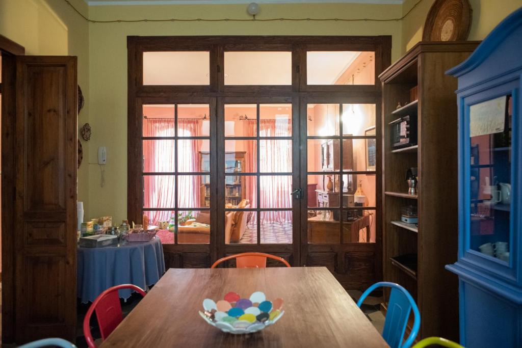 Iglesias Historic Centre House | La Babbajola