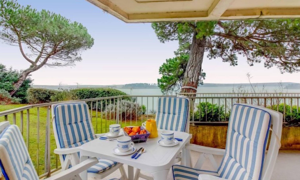 Dinard Apartment | La Baie by Interhome