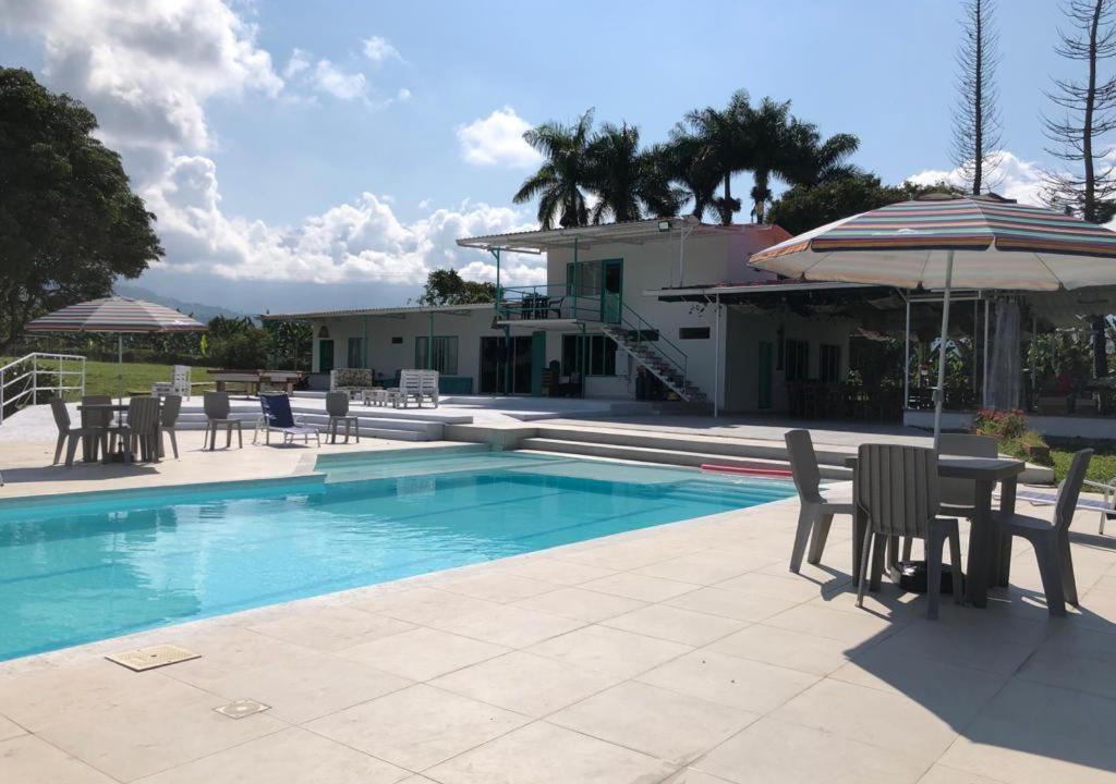 Armenia House | La Bella Vista