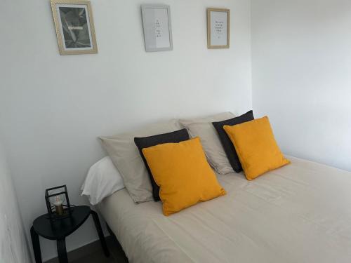 Roye Apartment | La belle étoile