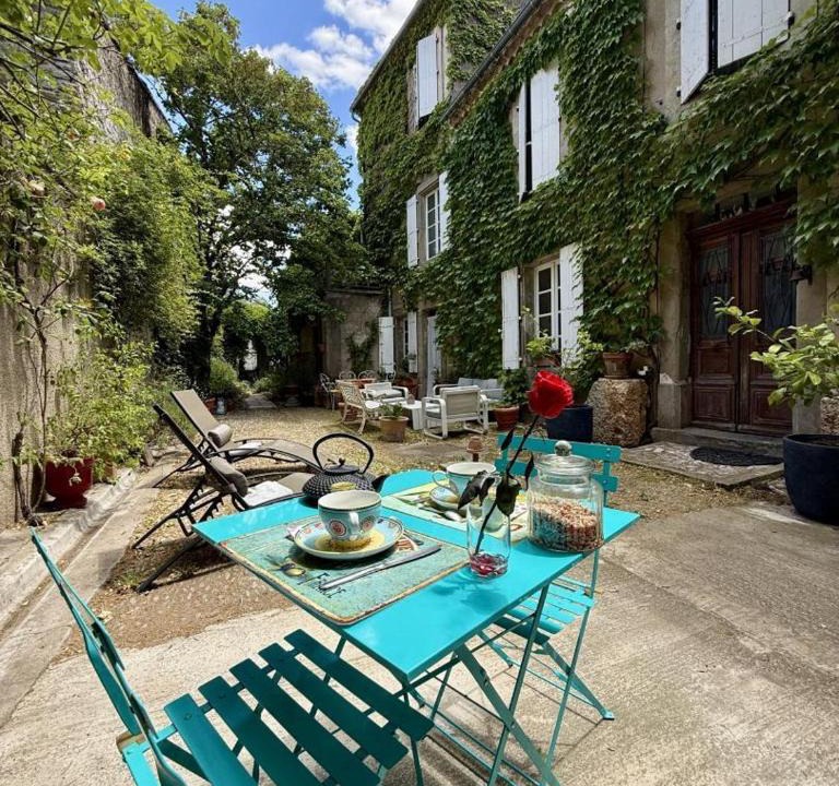 Douzens Bed & Breakfast | La calade